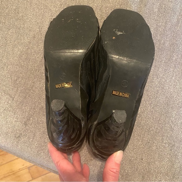 Black heels with buckle size 9/40 - Picture 3 of 7